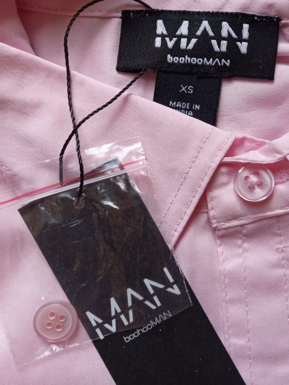 NWT BoohooMan Pink Button Up Dress Shirt Mens XS - Picture 2 of 4
